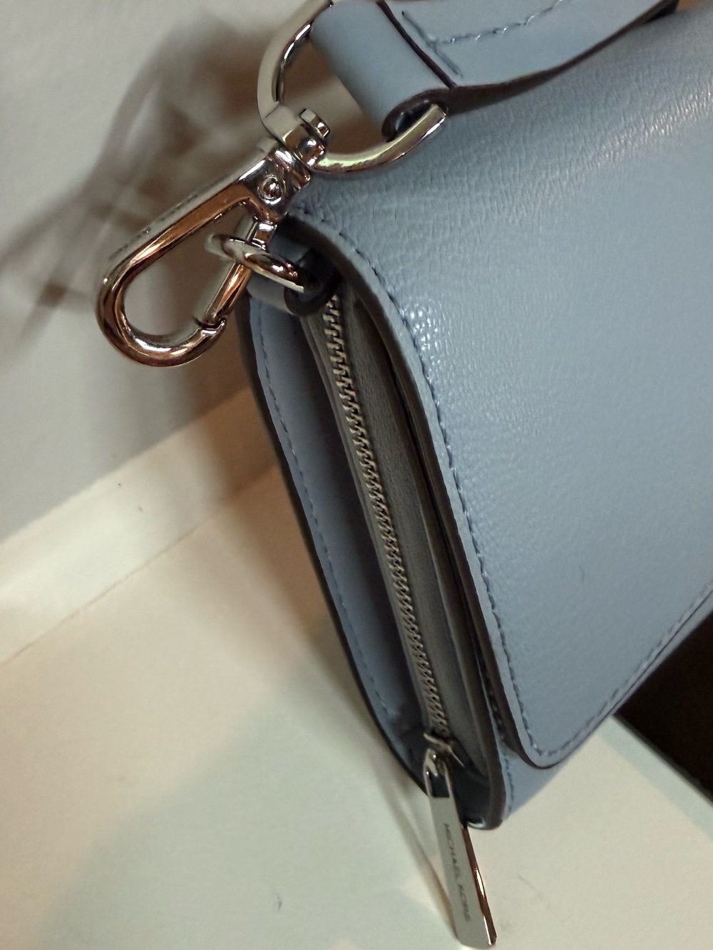 Michael Kors jet set Blue Pebbled Leather Crossbody Bag - Picture 5 of 11